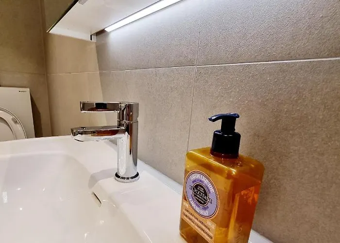 Private In Shared Modern - Hideaway Séjour chez l'habitant *